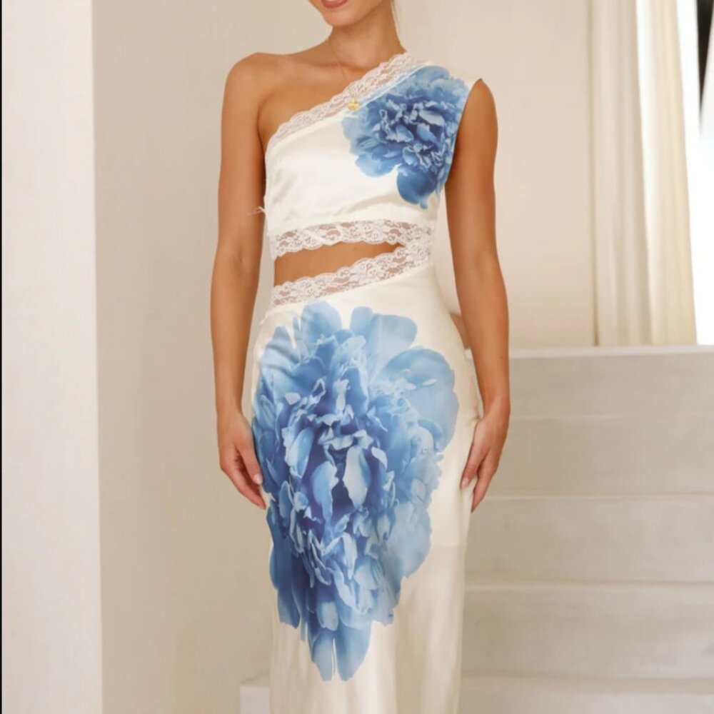 BILLY J Emily One Shoulder Maxi Dress - Ivory / Blue